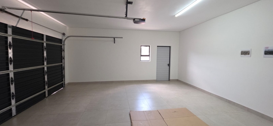 To Let 3 Bedroom Property for Rent in Melodie North West